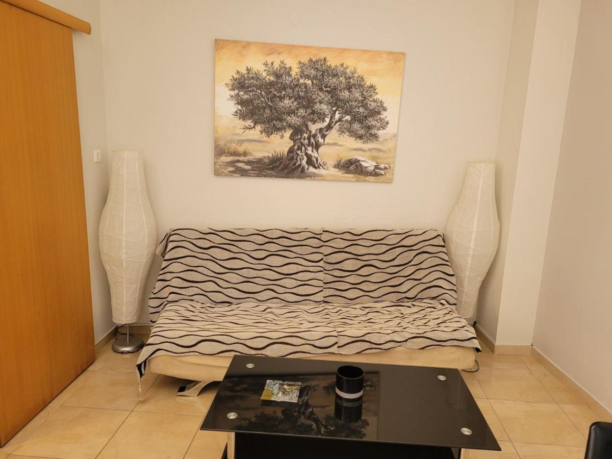 Apartment at the center of Skalani - Housity