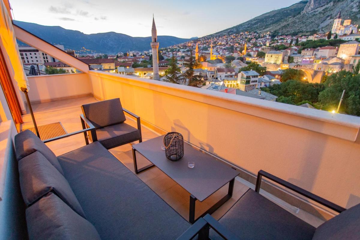Sky Penthouse Old Bridge with sauna and jacuzzi - Housity