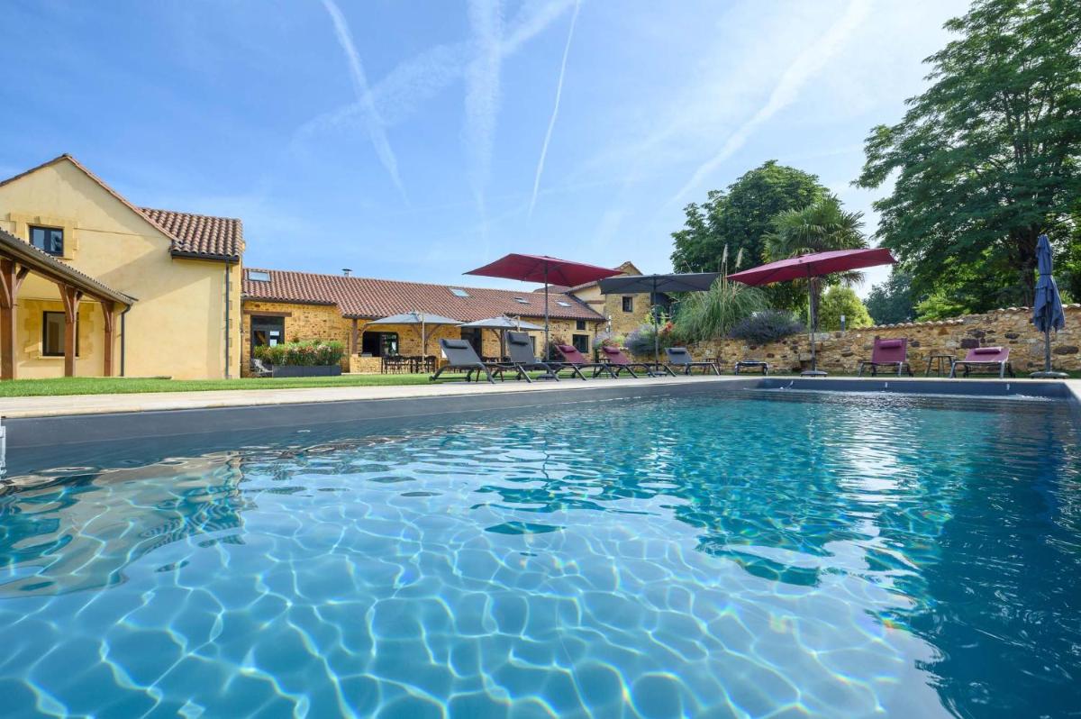 Domaine du Bugassou, Chambres, Table d'hôtes & SPA - Housity
