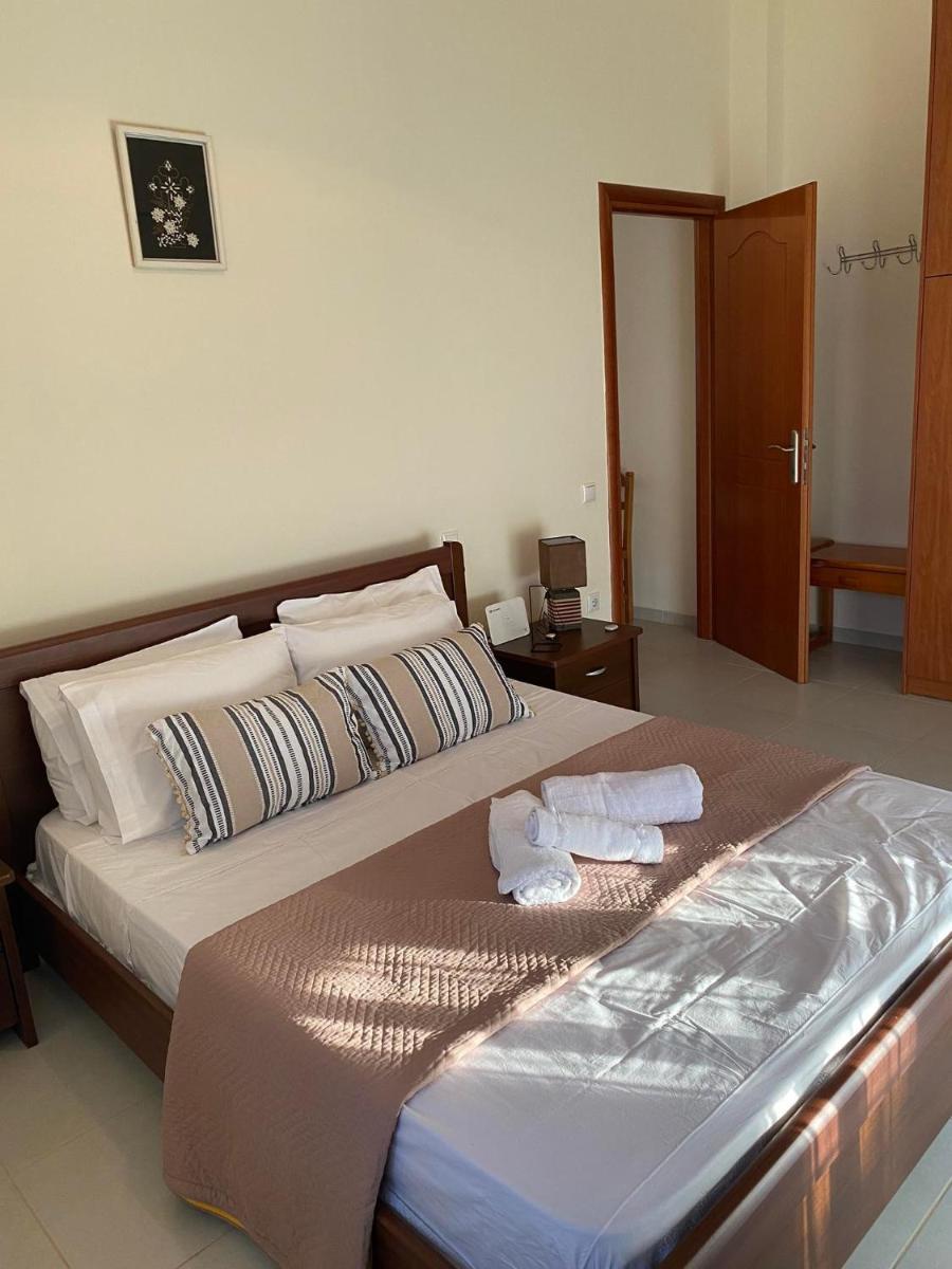 Villa Christina ,Kalogria beach - Housity