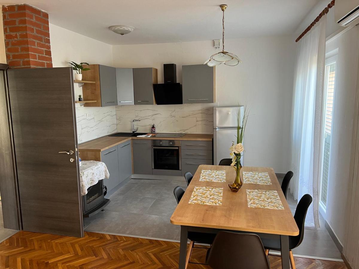 Apartmani Katica - Hizvo
