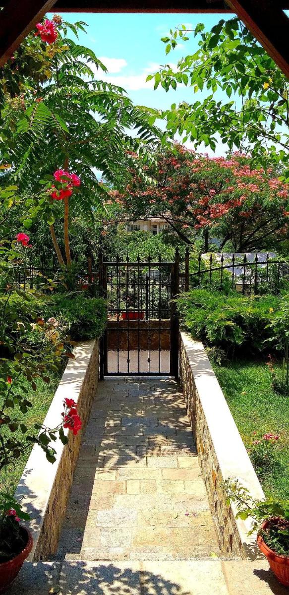 Apartments Kaloyan - Housity