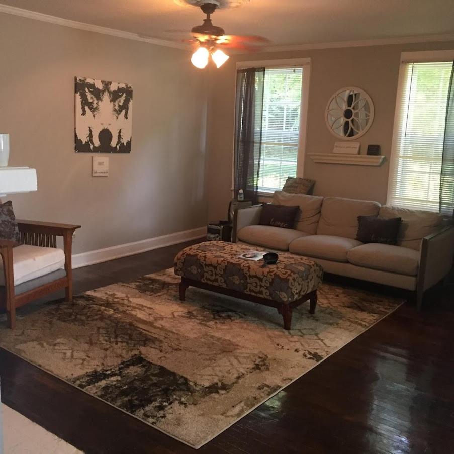 Rural retreat near all things great in Greenville, SC - Housity