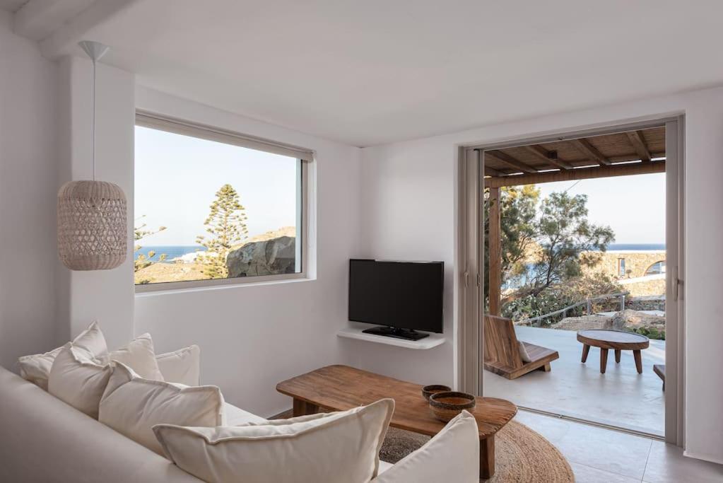 Suitetrails - Aura Homes, Bungalow on Sea - Saint Anna Beach
