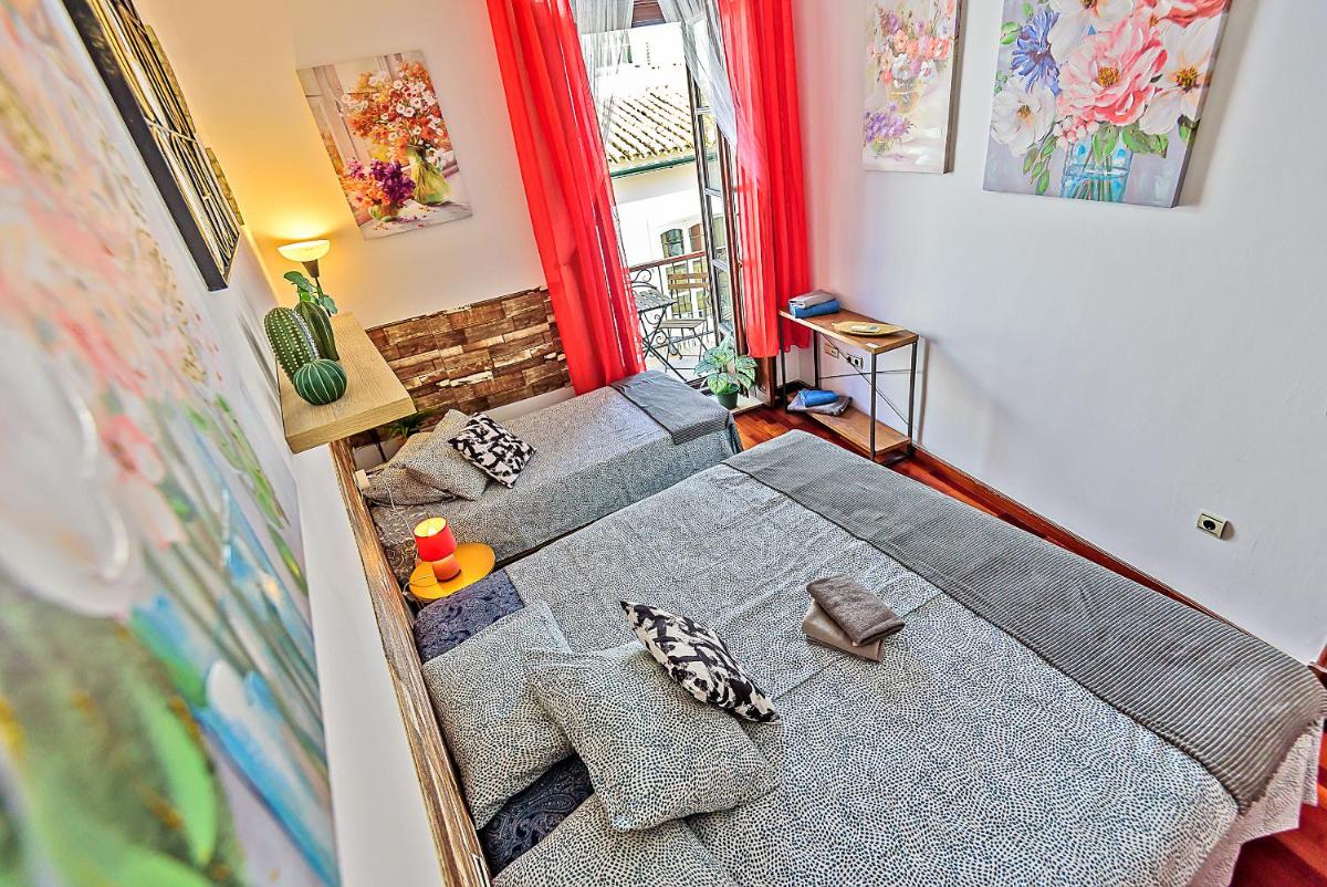 Suitetrails - Ribera De Luxe Central Apartment with Ascensor