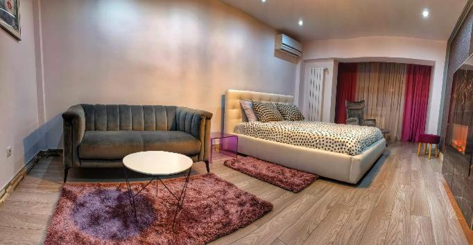 Roof Top M Sibiu - Apartament & Terrace - Hizvo