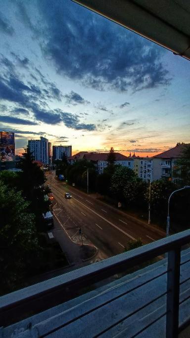 Roof Top M Sibiu - Apartament & Terrace - Hizvo