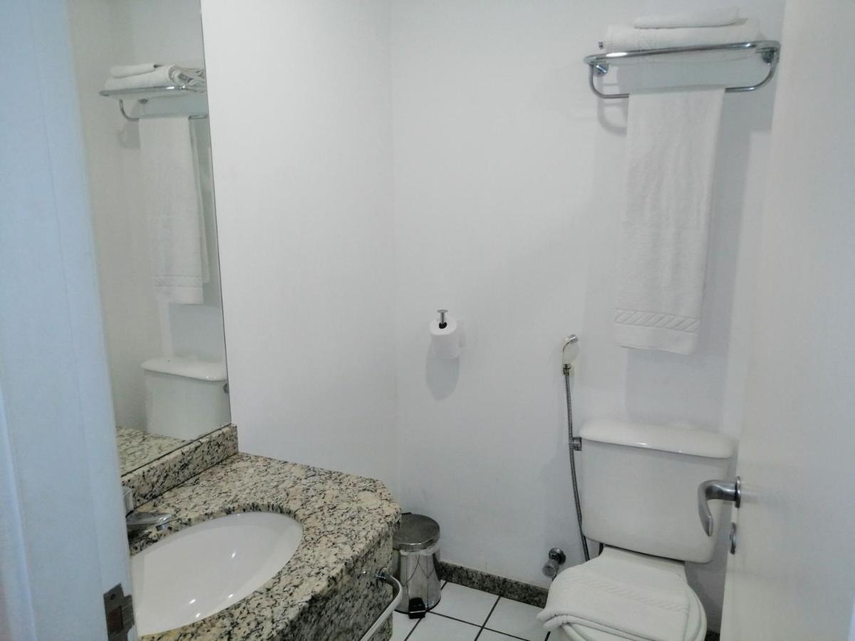 Bristol Praia do Canto Apart Hotel - Housity