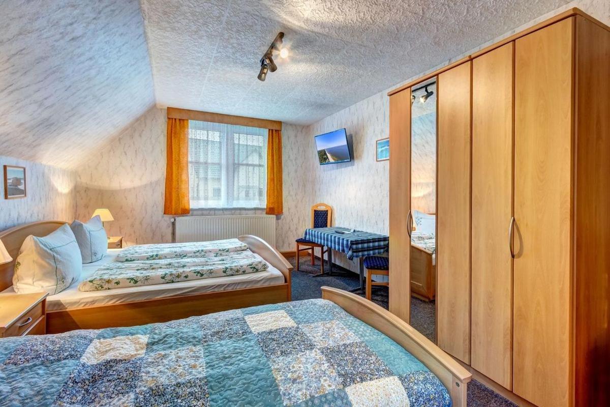 Suitetrails - Ferienzimmer Bed & Breakfast 1