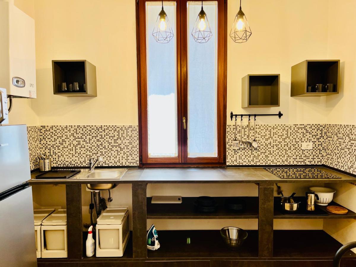 100 mt to Station Venezia,FREE parking,shuttle airport Gorizia - Housity
