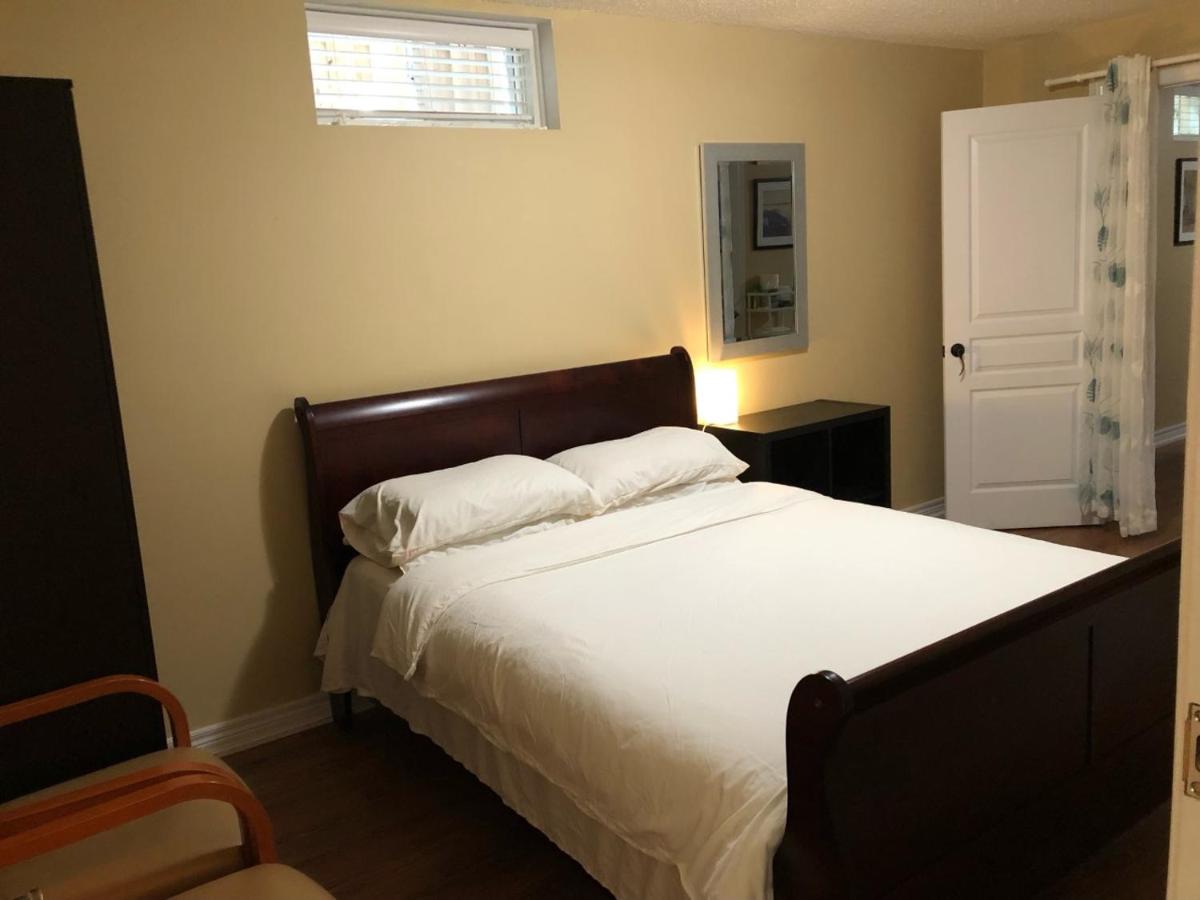 Spacious 2 Bedroom guest suite - Housity