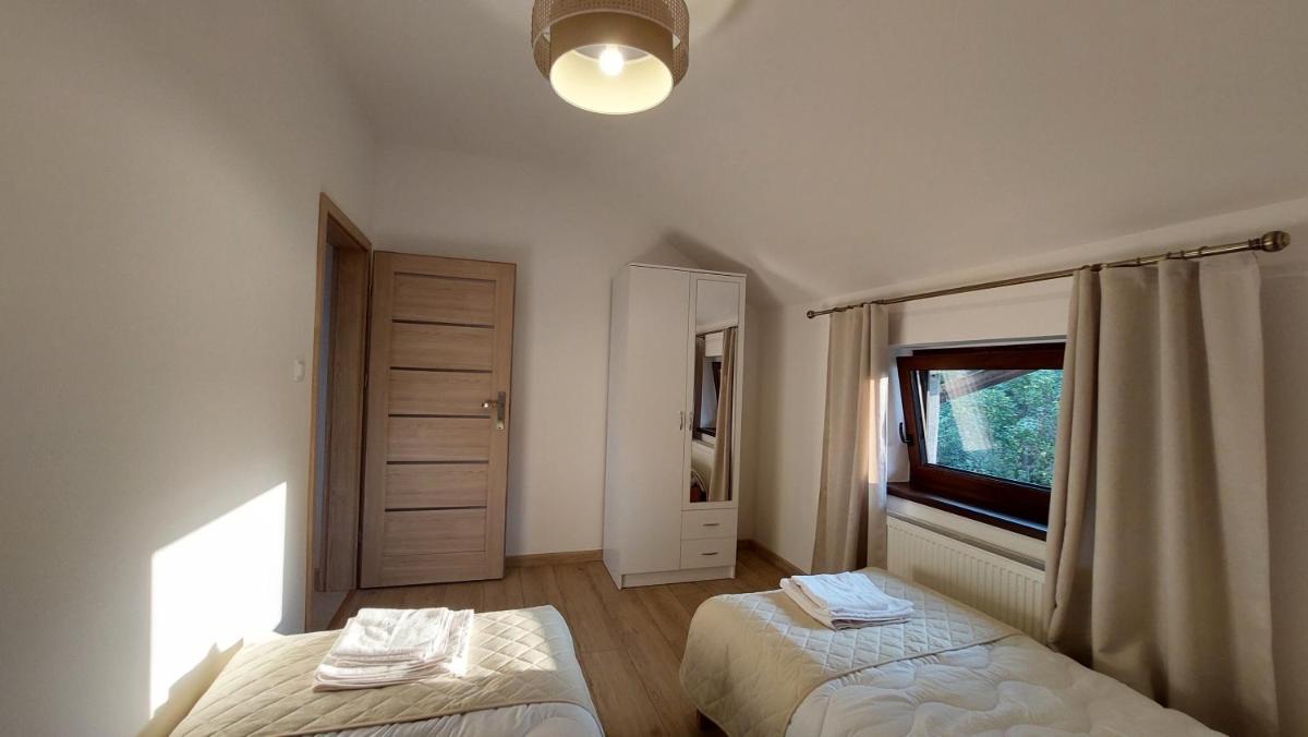 Apartamenty Starowiejska 39, Ryczów - 10km od Zator Energylandia - Housity