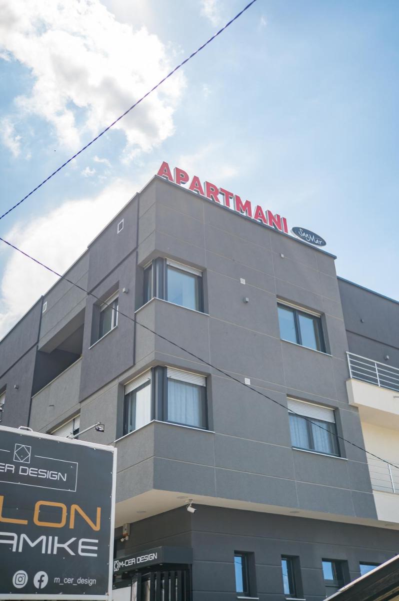 San-Mar Apartments - Housity