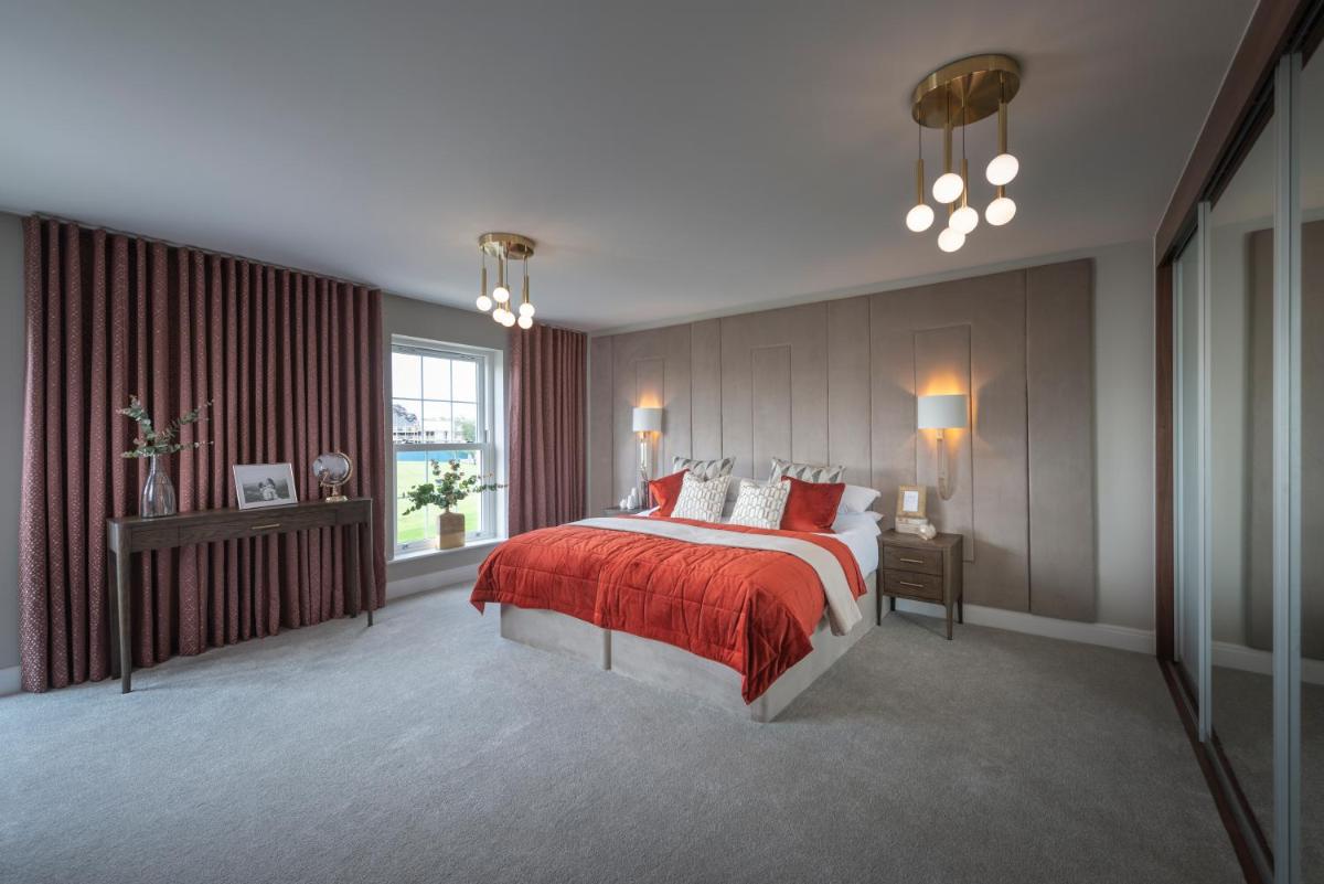 The Knightley - Housity