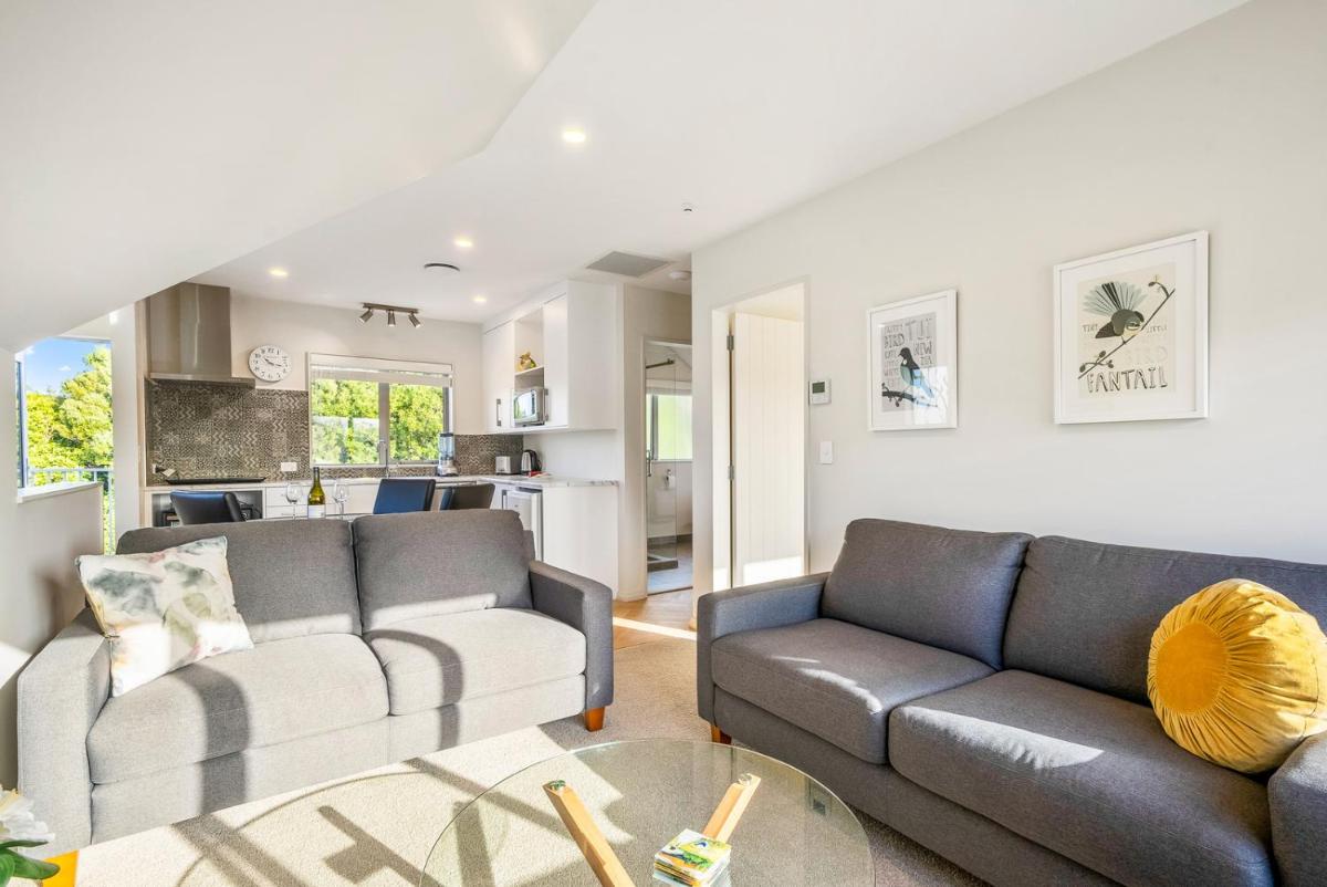 Slice of Paradise - Waikanae Self-Contained Unit - Housity