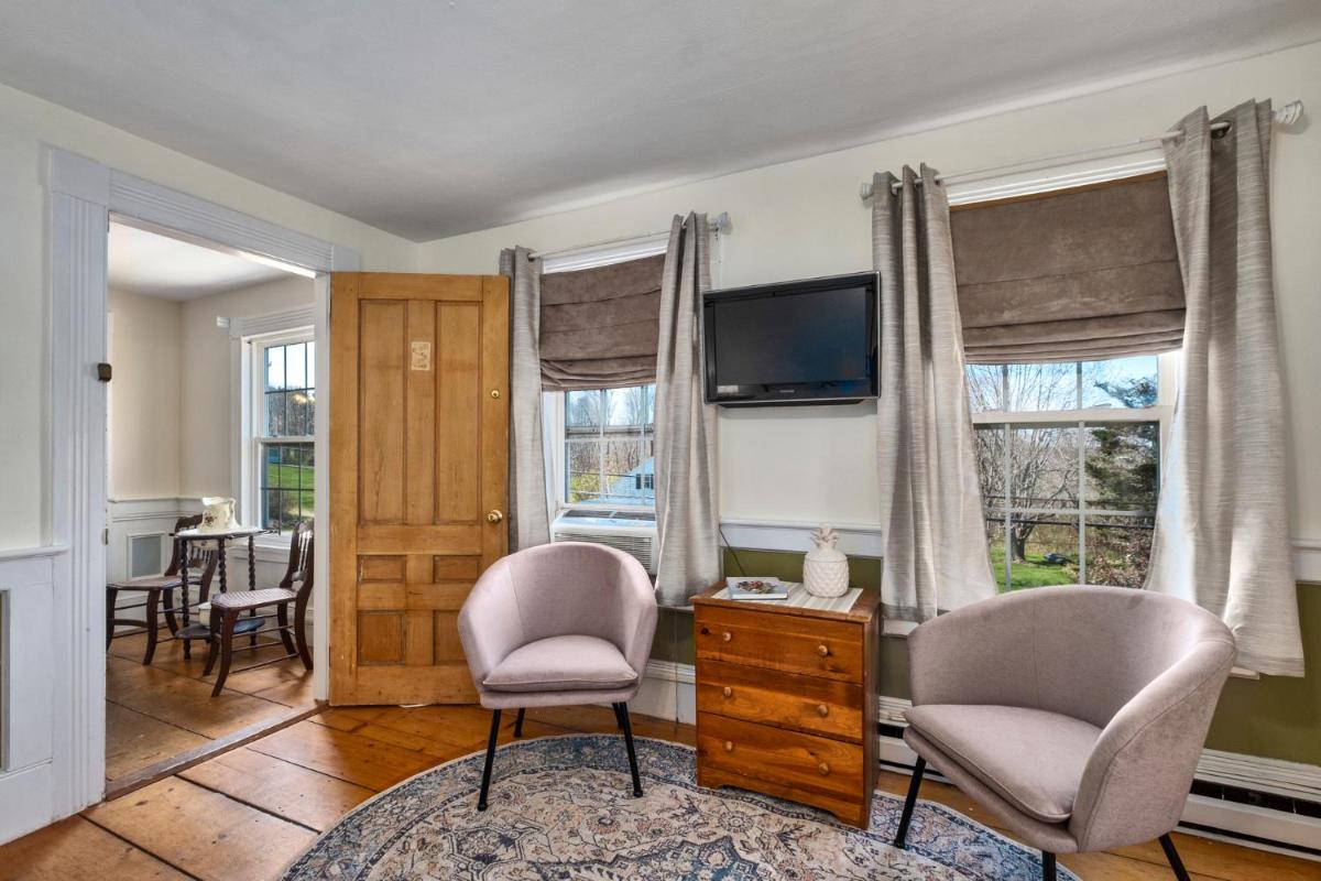 Youngtown Inn - Housity