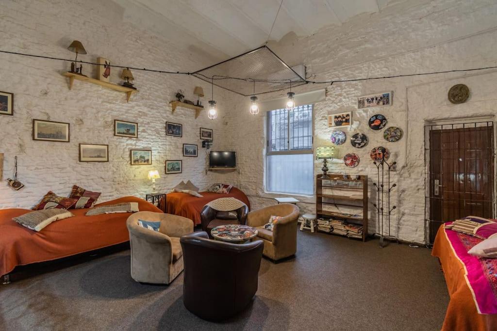 IDEAL EXCELENTE LOFT MANHATTAN ENTERO PET Friendly ZONA CENTRICA - Housity