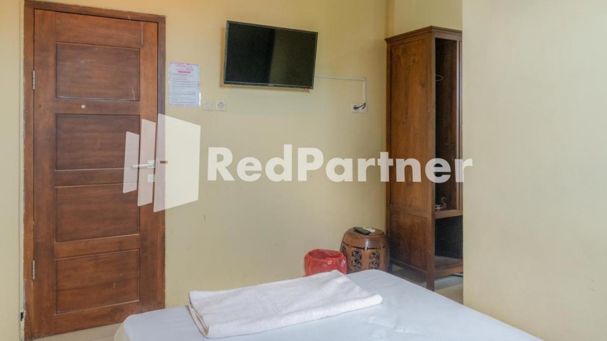 Vandhela Homestay Syariah Mitra RedDoorz - Housity