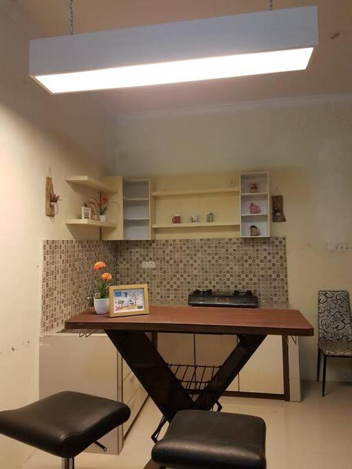 Voila Guest House Cilacap - Housity