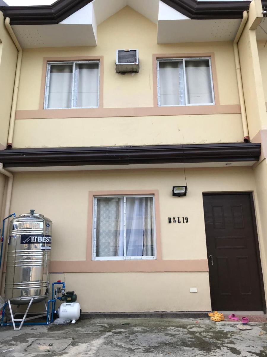 3 Bedroom Townhouse - Housity