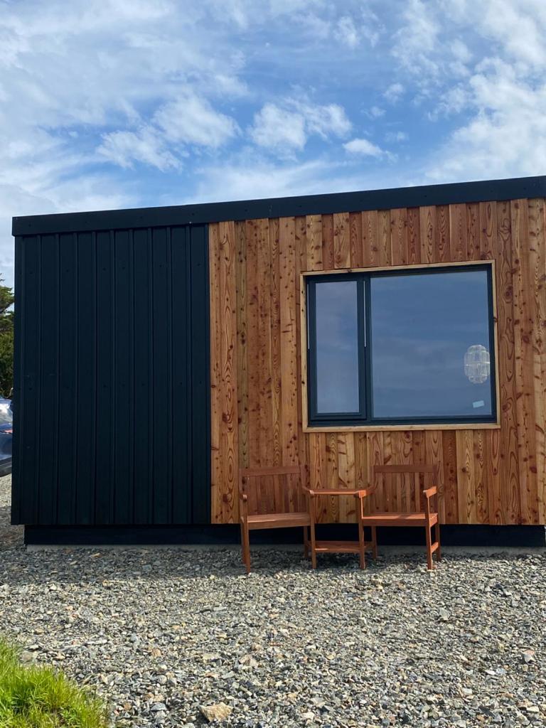 Unique luxurious cabin on sea view working croft - Housity