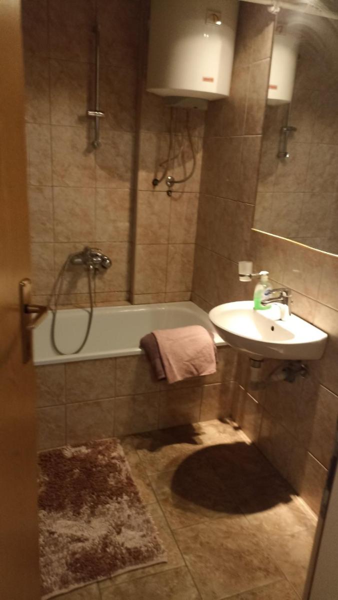 Dado RB - Housity