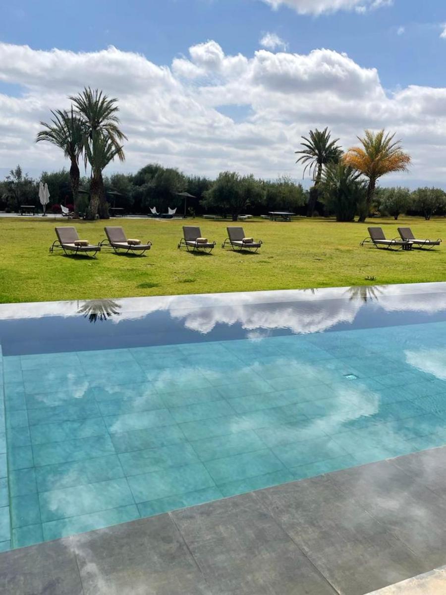 7 bedrooms villa with shared pool jacuzzi and enclosed garden at Marrakech - Housity