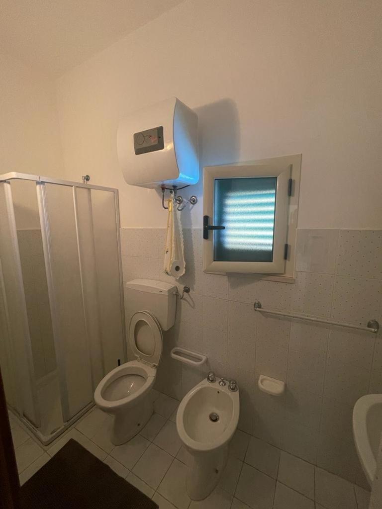 Alba Holiday House - Housity