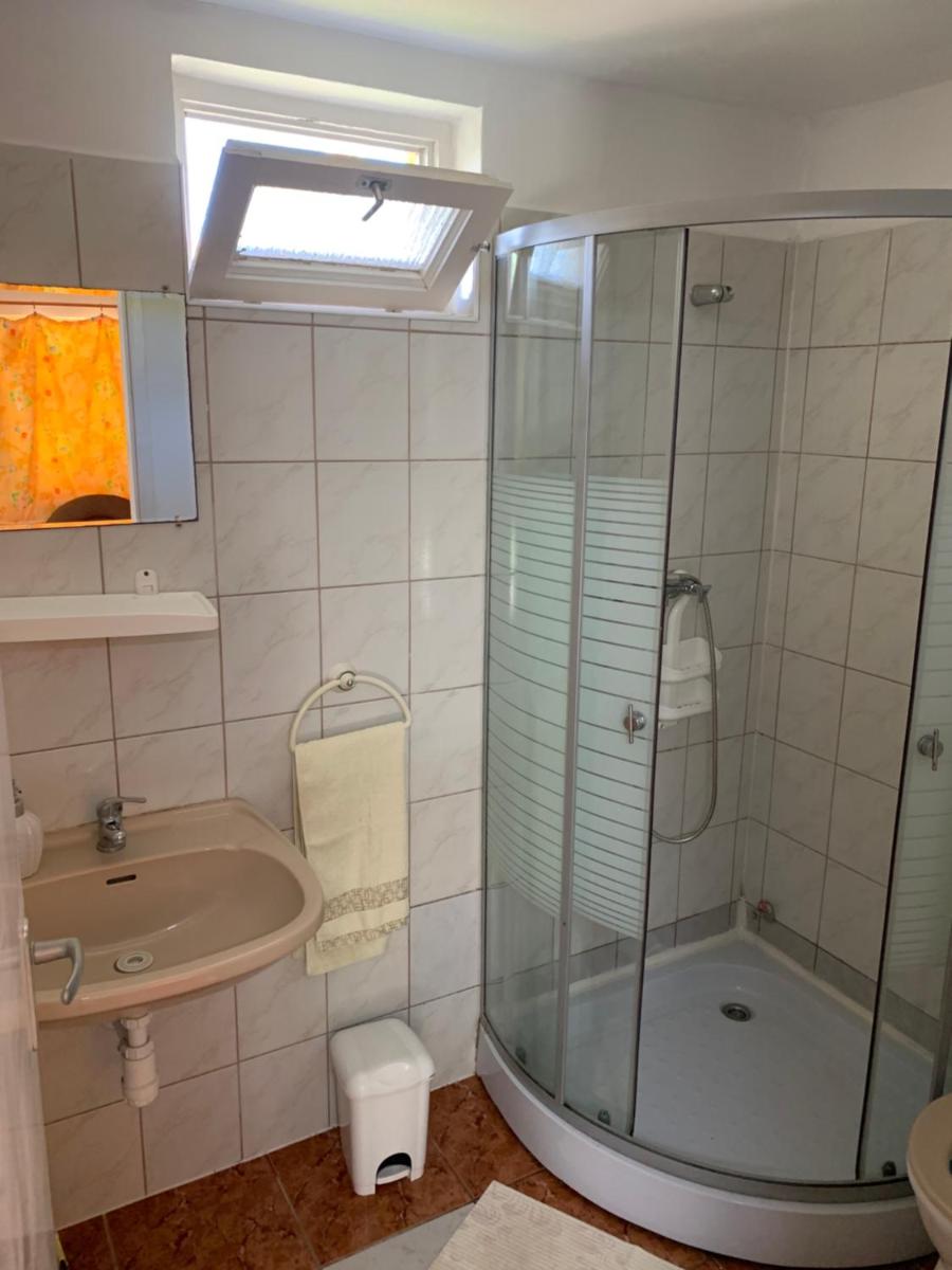 Tina Apartman - Housity