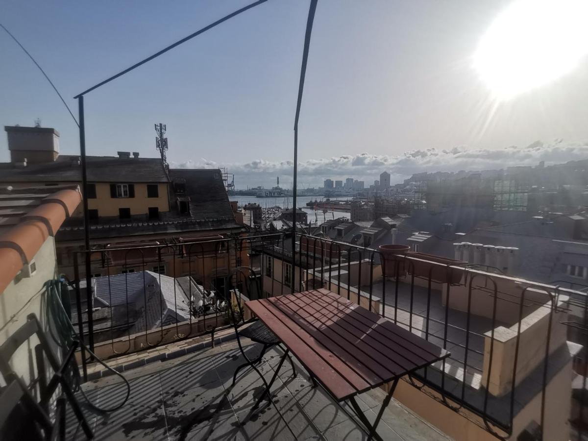 The house on the roof in Genoa - Housity