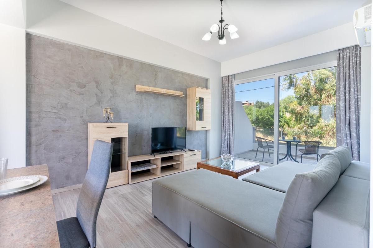 Aristos Garden Apartments - Housity