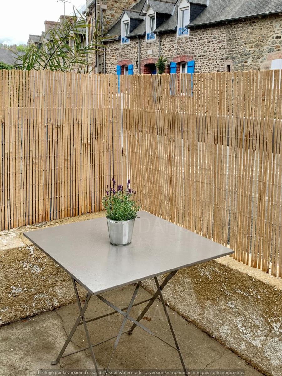 Joli studio avec terrasse à deux pas de la plage - Housity