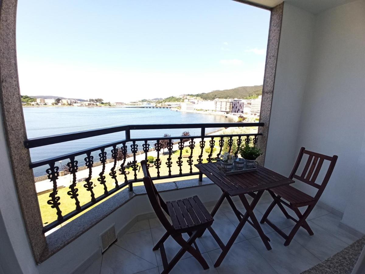Ría de Viveiro 2 - Housity