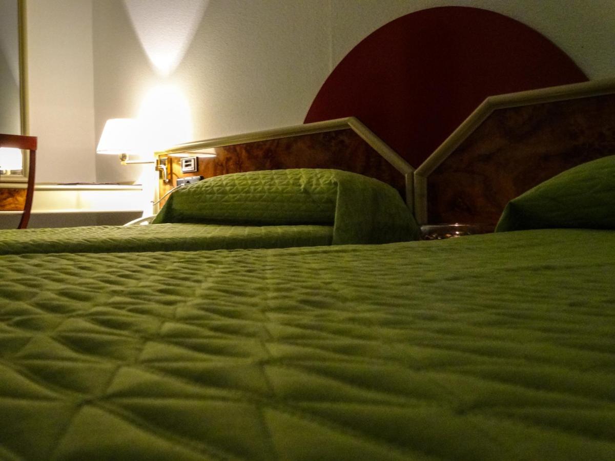 Hotel Azuqueca - Housity
