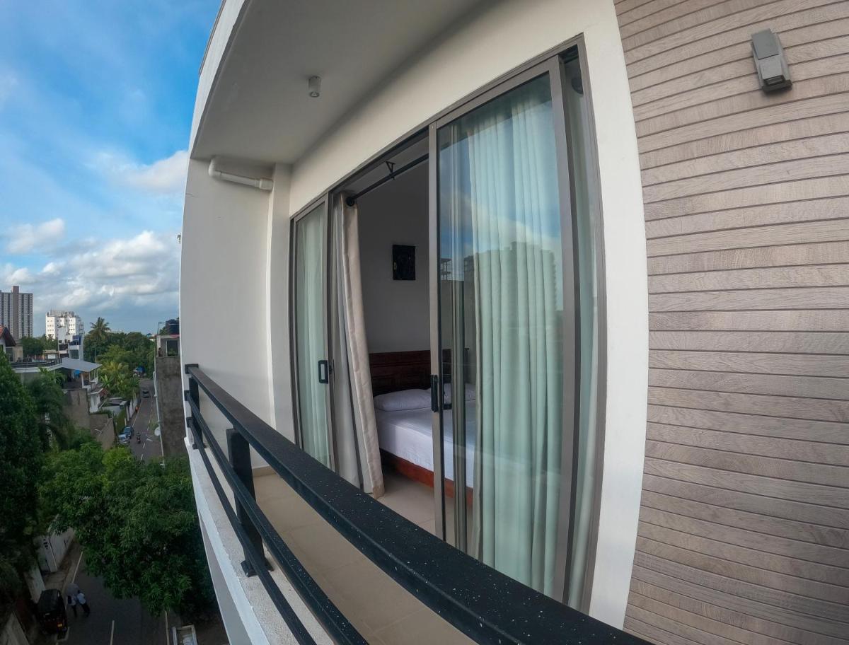 Suitetrails - Bliss Apartments Colombo