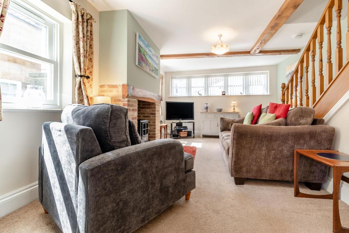 Moor Croft - Housity