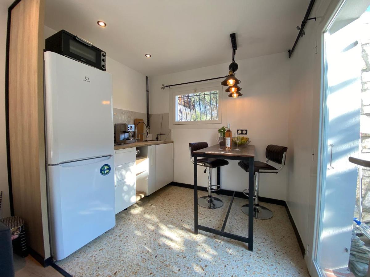 BREATHE - Unique Guest House : City center and nature - Housity