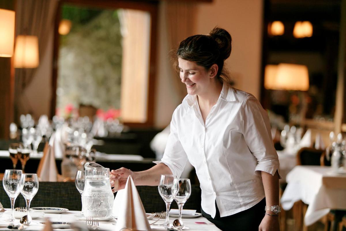 Hotel Alpenrose Wengen - bringing together tradition and modern comfort - Housity