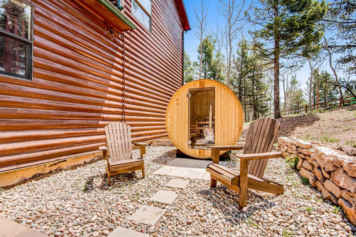 Trails End - Housity