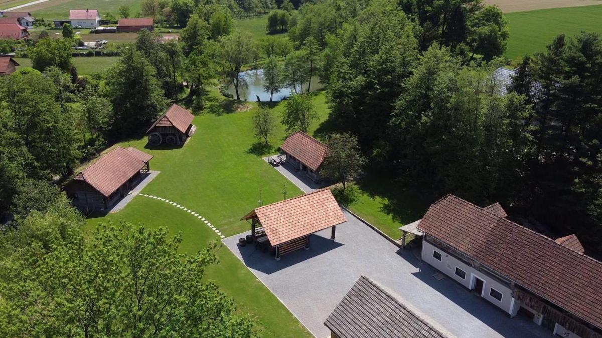 Cosy cottage in countryside - Housity