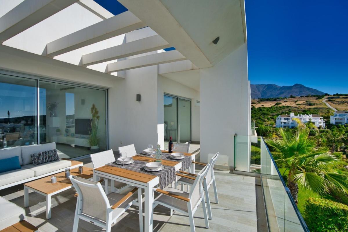 AL-1312 ESTEPONA - APARTMENT - ALCAZABA LAGOON - Housity