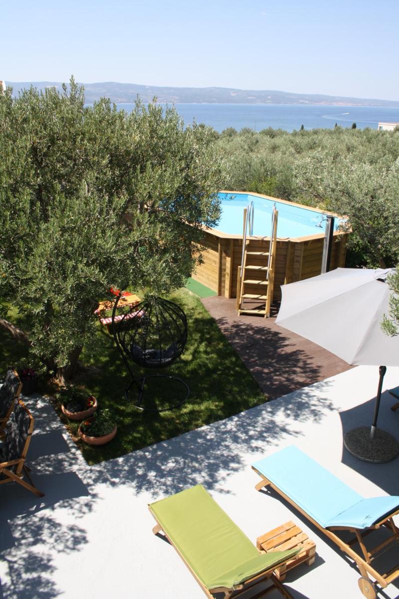 Pool Apartment Cvita Duće - Housity