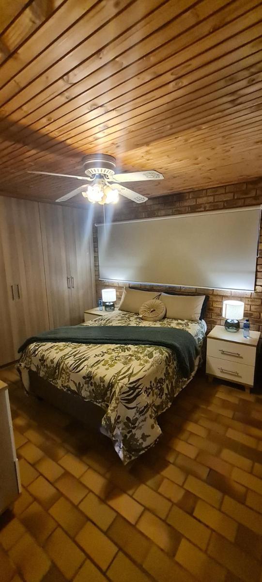 THE OLIVE TREE - Housity