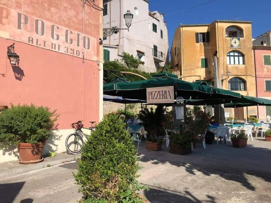 Heidi House - Romantico Bilocale per coppia - Housity