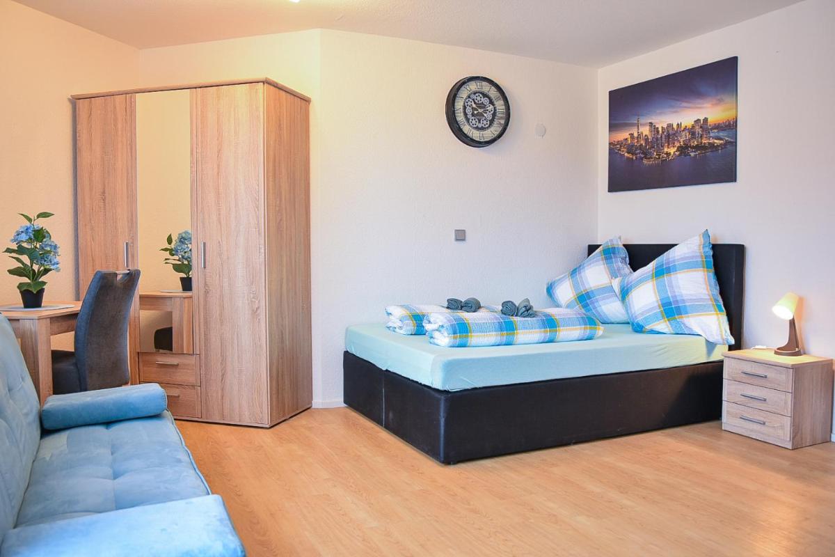 Ruhige Wohnung im . Private Parkplatz ,Balkon ,Netflix - Housity