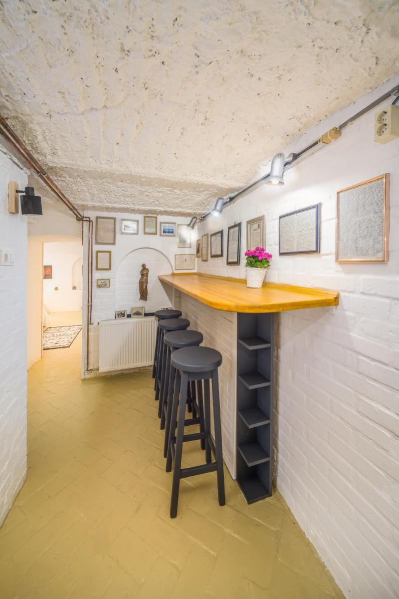 Ádám Apartman - Housity