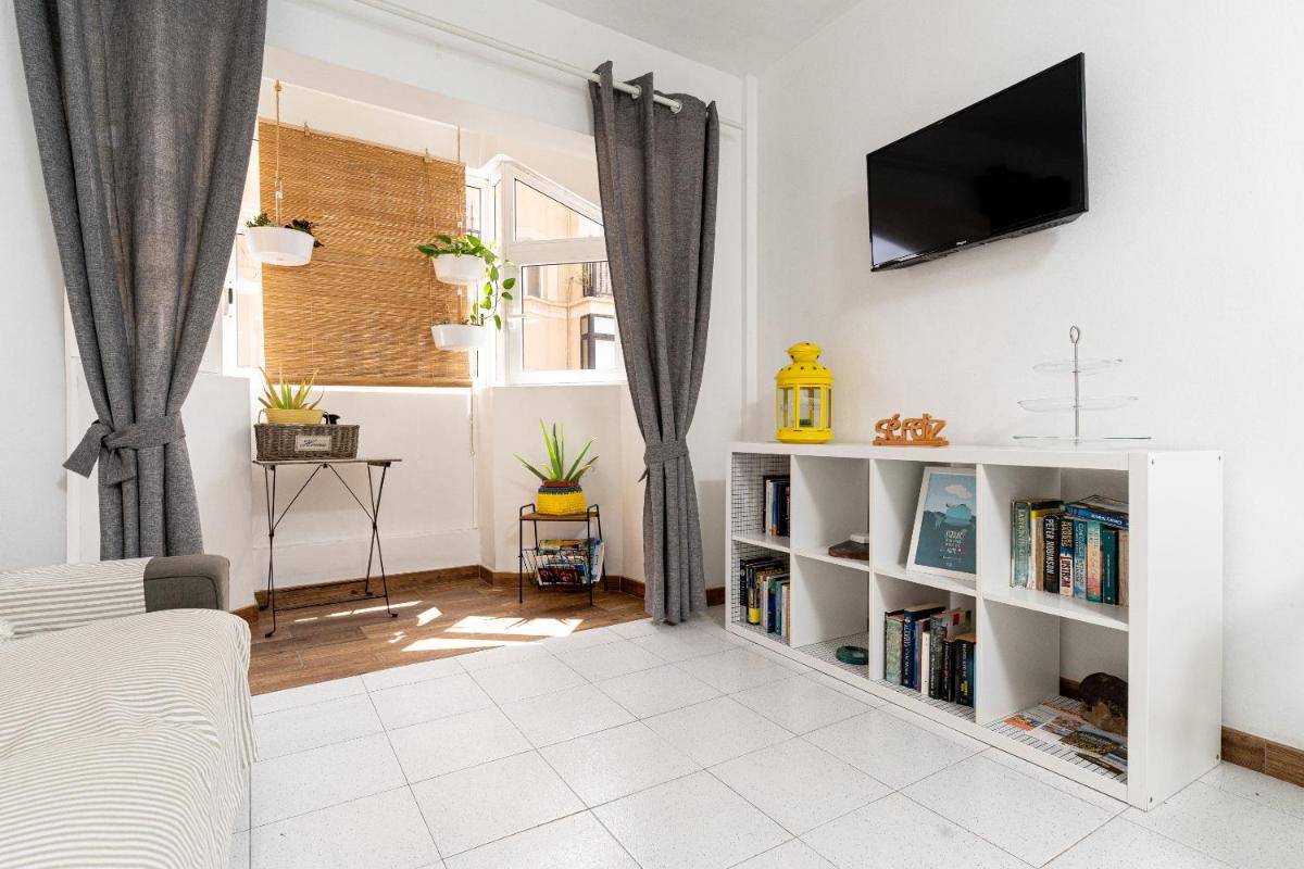 YOLO House - Corralejo - Housity