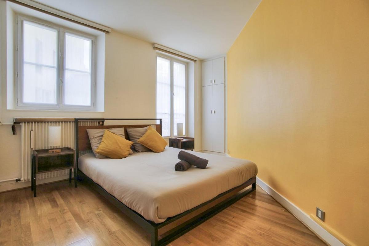 Suitetrails - 2 Bedrooms Tour Eiffel Breteuil