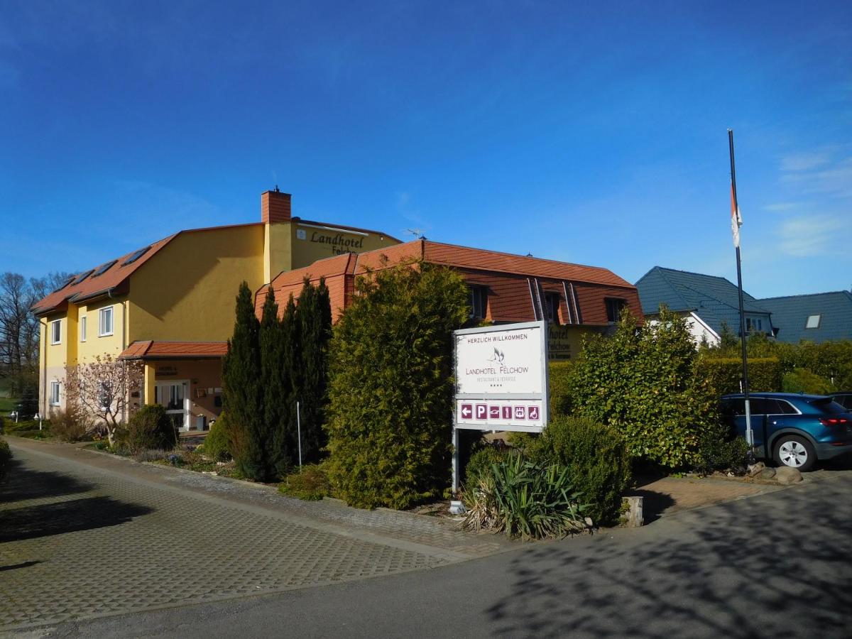 Landhotel Felchow - Housity