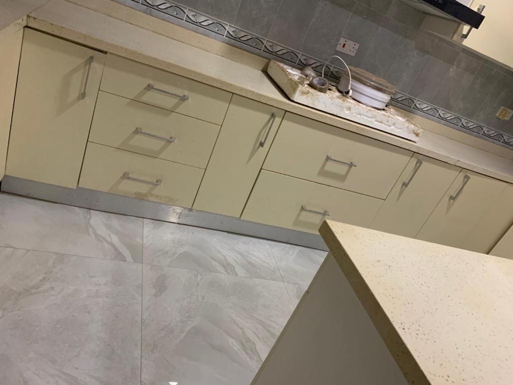 Self contained Master Bedroom Apartment in Tema - Housity